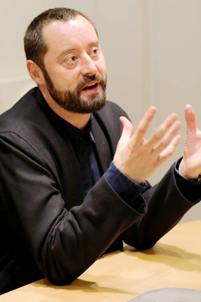 ビクトリノックス・スイスアーミーのプロダクトディレクター、フランソワ・ヌニュス氏