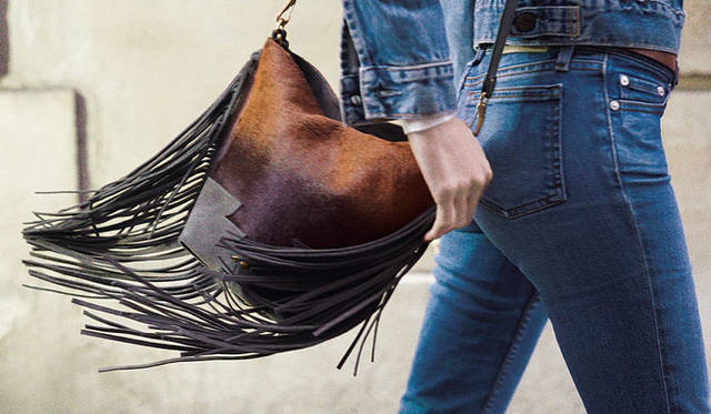 <strong>JEROME DREYFUSS｜ジェローム ドレフュス</strong><br />伊勢丹新宿店本館1階＝ハンドバッグ / プロモーションでポップアップショップ開催