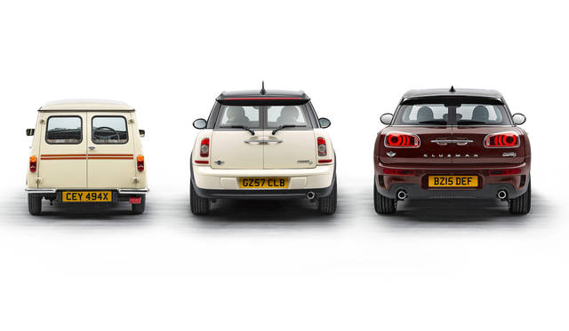 MINI Clubman|ミニ クラブマン 093 歴代クラブマン。左から、ミニ クラブマン エステート(1980)、MINI クーパーD クラブマン(2007)、そして今回のMINI クーパーS クラブマン