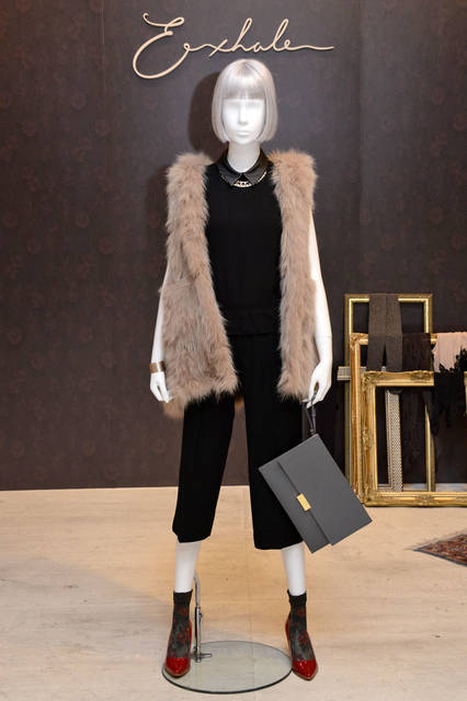 レッグウェアブランド「Exhale（エクスエール）」（2015年7月上旬発売）