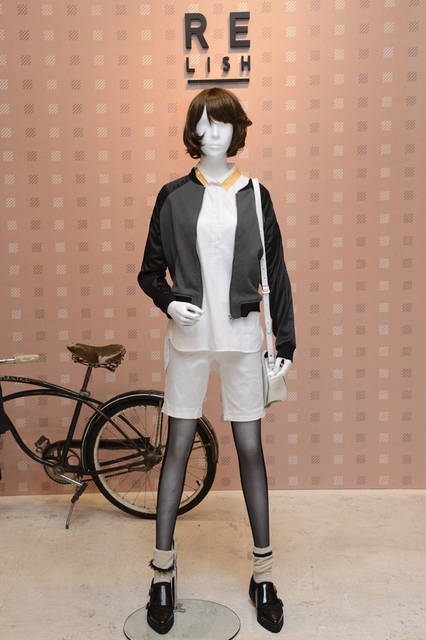 レッグウェアブランド「RELISH（レリッシュ）」（8月発売）