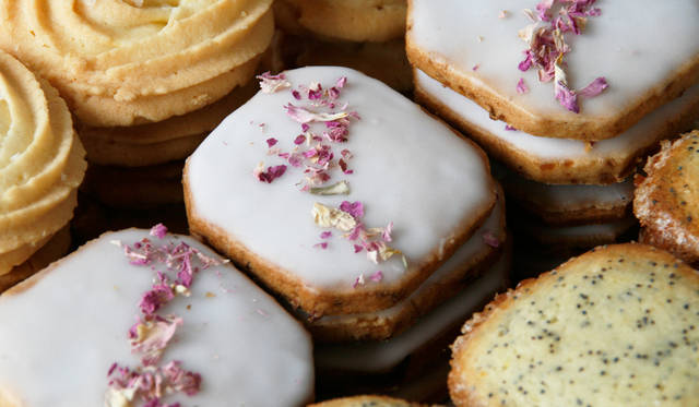 シーソルトクッキー、ローズジンジャー、レモン&ポピーシードクッキー