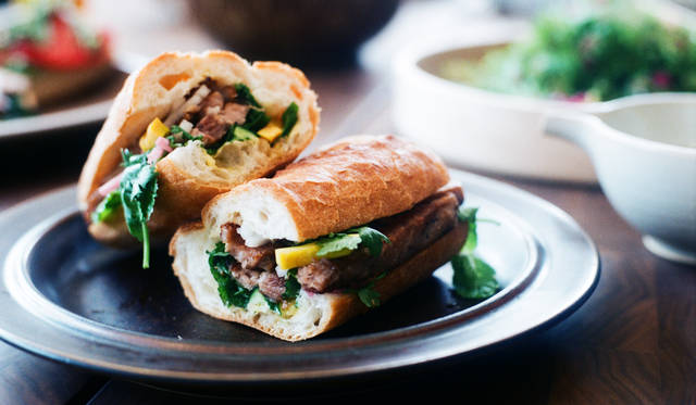 ポークバインミーサンドウィッチ