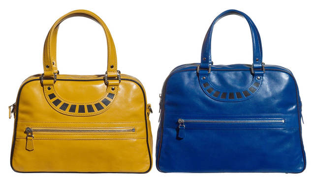 2015-16年秋冬コレクション 左／13万2840円、右／13万5000円