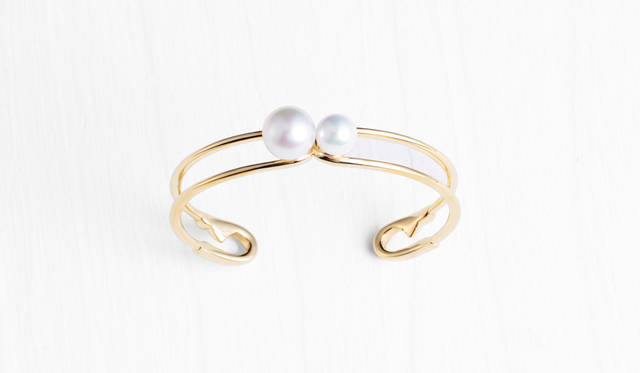 PINS Bangle 63万7200円