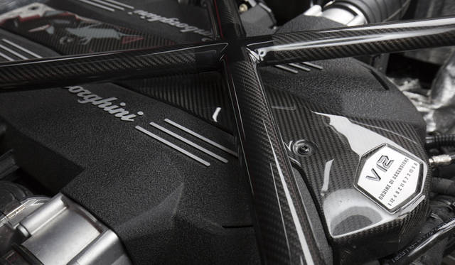 49_Lamborghini_Aventador_SV