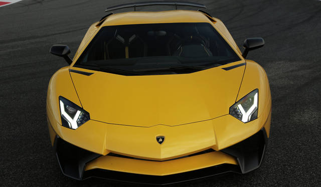 66_Lamborghini_Aventador_SV