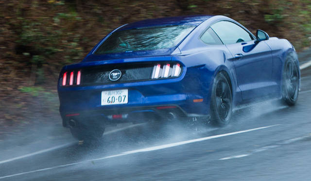 Ford Mustang 50 Years Edition|フォード マスタング 50 イヤーズ エディション