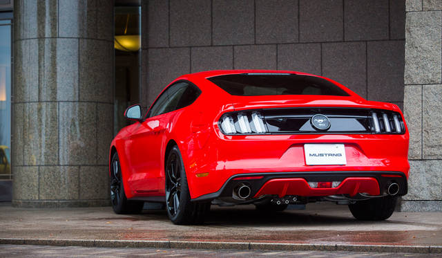 Ford Mustang 50 Years Edition|フォード マスタング 50 イヤーズ エディション