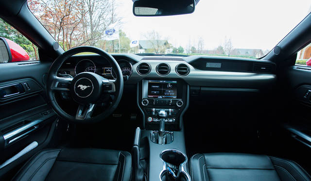 Ford Mustang 50 Years Edition|フォード マスタング 50 イヤーズ エディション