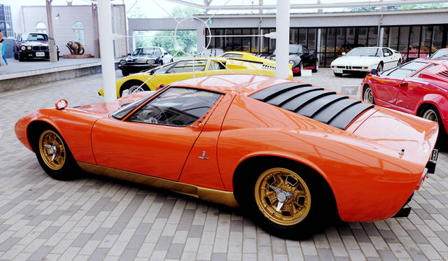 車両｜ランボルギーニ「ミウラ P400」<br>撮影協力｜NPO法人ToSCA（魔方陣スーパーカーミュージアム）<br>撮影機材｜FUJIFILM X-T10