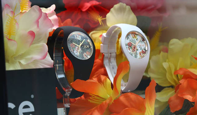 <strong>ICE-WATCH｜アイスウォッチ</strong><br />ブランド初となるボタニカル柄を採用した「ice Flower」コレクション