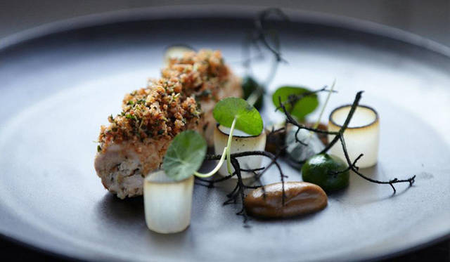 <strong>DAC - DANISH ART & CULTURE WEEK｜ダック － デニッシュ アート & カルチャー ウィーク</strong><br />注目の“ニュー・ノルディック・キュイジーヌ”シェフのMads Magnusson（マッズ・マグヌソン）を招いて限定ディナーを開催