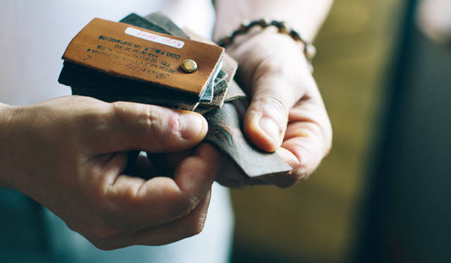 Kudu leather is utilized to add the unique and antique texture for the boots shown in Photo 2. A kudu is the woodland antelope found in Africa, with apparently similar appearance as a deer.