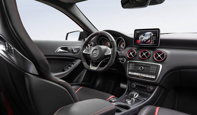 Mercedes-AMG A45 4MATIC|メルセデスAMG A45 4マチック 13 Mercedes-AMG A45 4MATIC|メルセデスAMG A45 4マチック