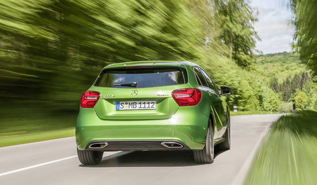 Mercedes-Benz A-Klasse (W 176) 2015Mercedes-Benz A-Class (W 176 Mercedes-Benz A220d 4MATIC|メルセデス・ベンツ A220d 4マチック