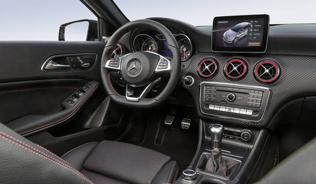 Mercedes-Benz A-Klasse (W 176) 2015Mercedes-Benz A-Class (W 176 Mercedes-Benz A250 Sport|メルセデス・ベンツ A250 スポーツ