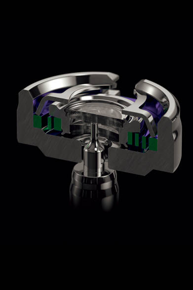 <strong>フリーク ラボ</strong><br />ケース｜18Kホワイトゴールド<br />直径｜45mm<br />ムーブメント｜手巻き（Cal.UN-210）<br />機能｜トゥールビヨン（分針にセットした脱進機が回転）、日付表示<br />ストラップ｜アリゲーター<br />発売時期｜8月予定<br />予価｜1400万円<br />