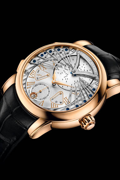 <strong>ミュージカルウォッチ ヴィヴァルディ</strong><br />ケース｜18Kローズゴールド<br />直径｜45mm<br />ムーブメント｜自動巻き（Cal.UN-690）<br />機能｜プチソヌリ（毎正時に自動演奏、オン・オフを8時位置に表示）、オルゴール（8時位置のボタンで演奏を開始/停止）、リューズ機能のインジケーター（巻き上げ、時刻調整、日付調整の選択、機能の選択された状態を4時位置に表示）、日付表示<br />ストラップ｜アリゲーター<br />防水｜3気圧<br />限定数｜99本<br />発売時期｜9月予定<br />予価｜1400万円<br />