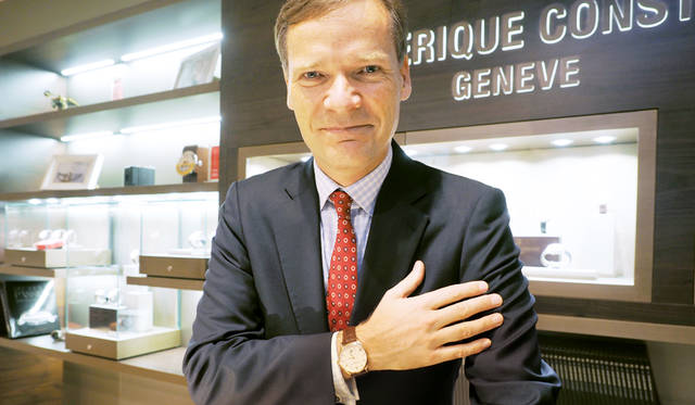 フレデリック・コンスタントの創業者でありCEOのピーター・スターツ氏