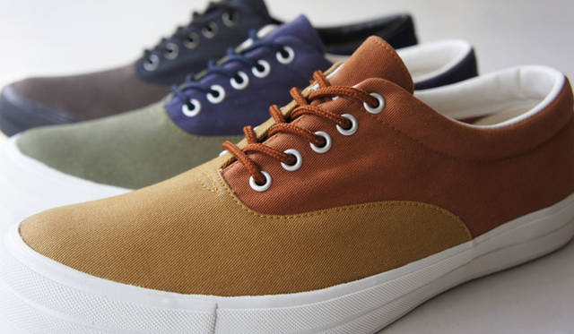 <strong>RFW｜アールエフダブリュー</strong><br />2015-16年秋冬コレクション　「TACO CHINO（タコ チノ）」各1万4040円