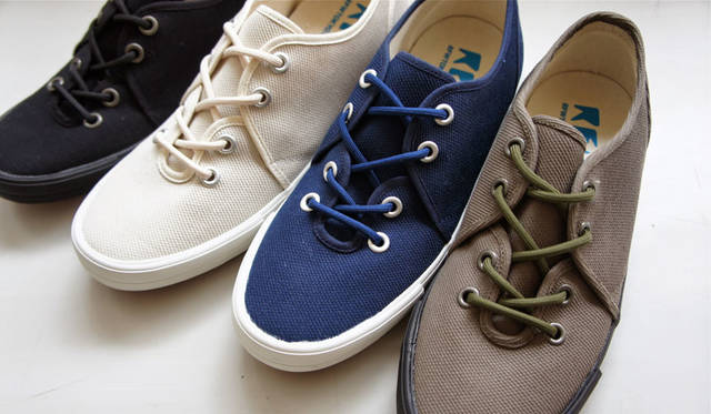 <strong>RFW｜アールエフダブリュー</strong><br />2015-16年秋冬コレクション　「SANDWICH FLEX-LO（サンドイッチ フレックス ロー）」各1万2420円