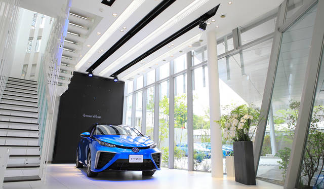 Toyota Mirai|トヨタ ミライ 東京、芝にあるイワタニ水素ステーション芝公園には、ショールームが併設されている