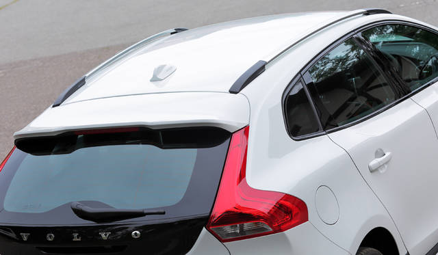 026_Volvo_V40_Cross_Country_T5_AWD