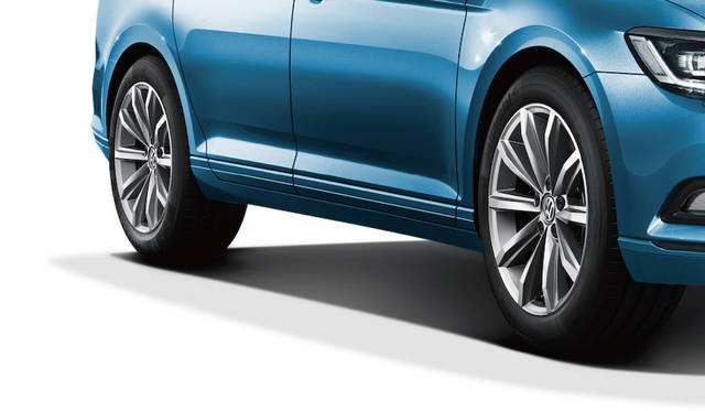 Volkswagen Passat Variant TSI Comfortline|フォルクスワーゲン パサート ヴァリアント TSI コンフォートライン 035