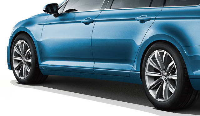 Volkswagen Passat Variant TSI Comfortline|フォルクスワーゲン パサート ヴァリアント TSI コンフォートライン 036