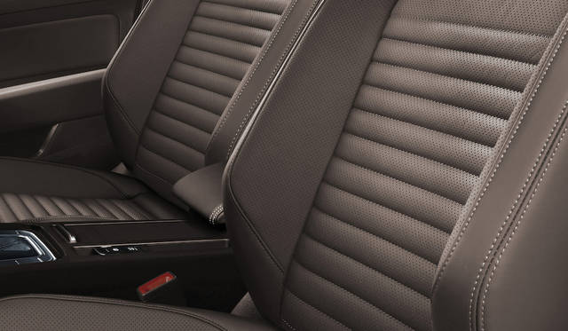 Volkswagen Passat TSI Highline|フォルクスワーゲン パサート TSI ハイライン 060