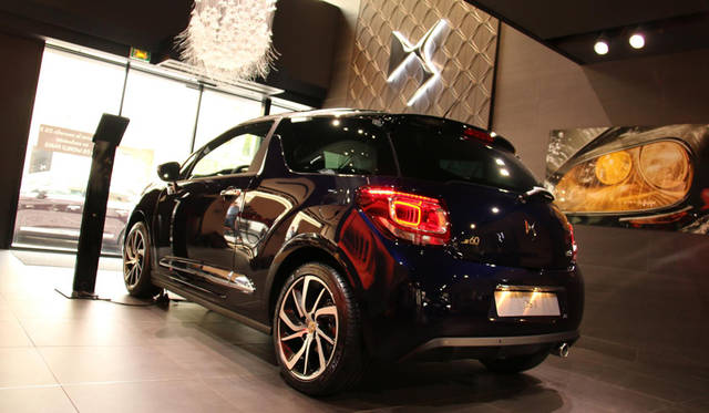 2015年はオリジナルDS誕生60周年。記念特別仕様車が並ぶ