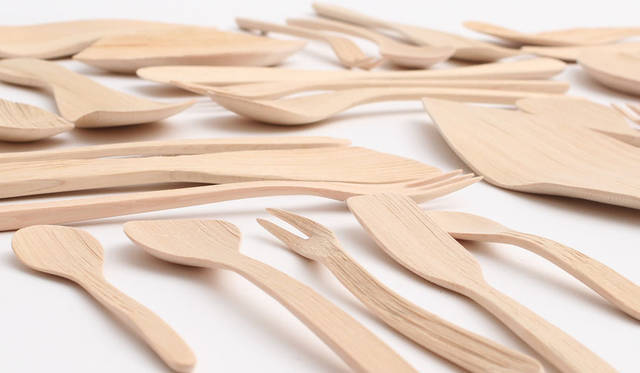 <strong>PASS THE BATON｜パスザバトン</strong><br />「PASS THE BATON KYOTO GION（パスザバトン京都祇園店）」　中川木工芸　比良工房×PASS THE BATON「Natural-born-cutlery」1944円～3564円