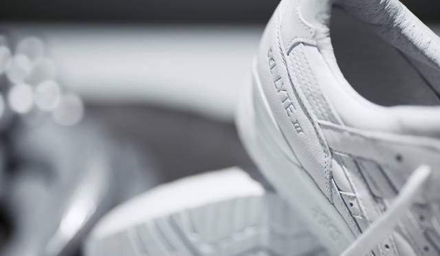 <strong>atmos｜アトモス</strong><br />ASICS Tiger×atmos（アシックスタイガー×アトモス）「GEL-LYTE III 25th ANNIVERSARY」