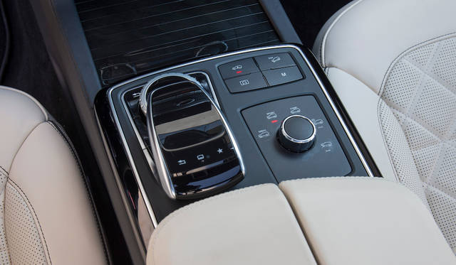 Mercedes-Benz GLE 250d 4MATIC|メルセデス・ベンツ GLE 250d 4マティック 028