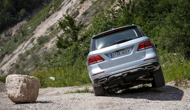 Mercedes-Benz GLE Class|メルセデス・ベンツ GLE クラス 064