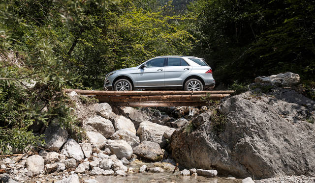 Mercedes-Benz GLE Class|メルセデス・ベンツ GLE クラス 069