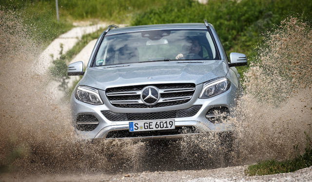 Mercedes-Benz GLE Class|メルセデス・ベンツ GLE クラス 073