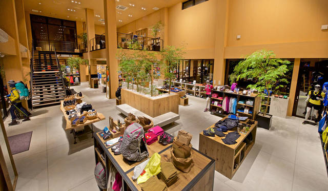 <strong>THE NORTH FACE｜ザ・ノース・フェイス</strong><br />「THE NORTH FACE GRAVITY HAKUBA（ザ・ノース・フェイス グラヴィティ 白馬）」