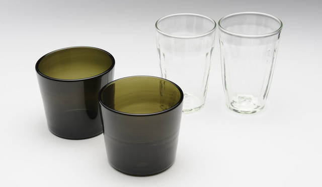 <strong>LIVING MOTIF｜リビング・モティーフ</strong><br />「日本の道具 ～自然素材を生かしたものづくり～」　翁再生硝子工房（グラス）