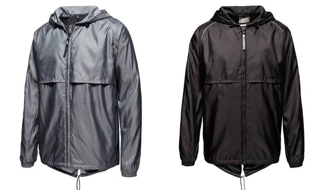 <strong>PUMA｜プーマ</strong><br />PUMA×STAMPD「STAMPD Athletics by PUMA」　Stampd Windbreaker 各2万7000円