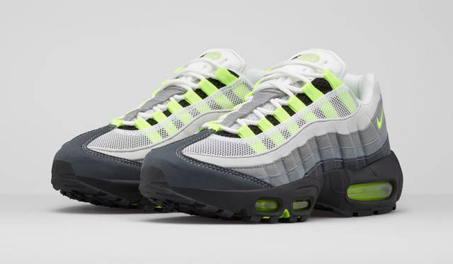 <strong>NIKE SPORTSWEAR｜ナイキ スポーツウェア</strong><br />メンズ「NIKE AIR MAX 95 OG（ナイキ エア マックス 95 OG）」1万6200円