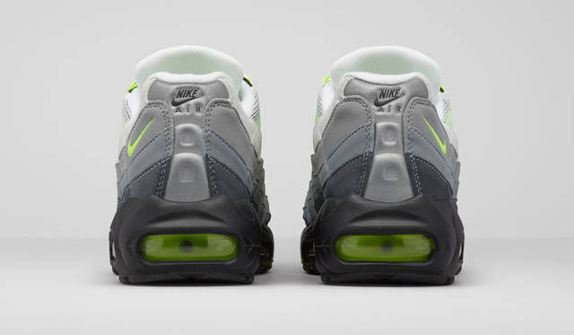 <strong>NIKE SPORTSWEAR｜ナイキ スポーツウェア</strong><br />メンズ「NIKE AIR MAX 95 OG（ナイキ エア マックス 95 OG）」1万6200円