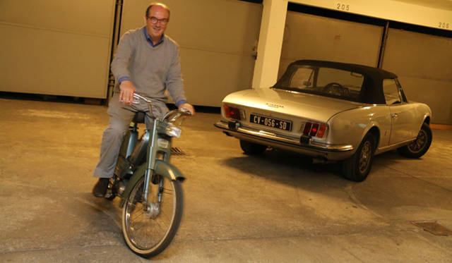 プジョー製原付2輪「BB」の始動成功。地下駐車場内を走り回る。