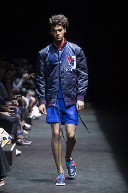 <strong>FACETASM｜ファセッタズム</strong><br />「ミラノ メンズ コレクション」2016年春夏コレクション