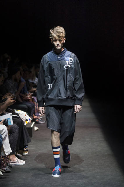 <strong>FACETASM｜ファセッタズム</strong><br />「ミラノ メンズ コレクション」2016年春夏コレクション