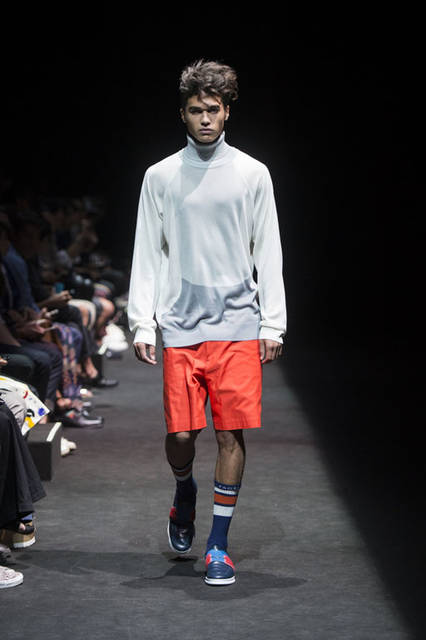 <strong>FACETASM｜ファセッタズム</strong><br />「ミラノ メンズ コレクション」2016年春夏コレクション