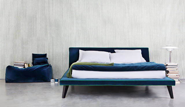 「TRAY」シリーズのクイーンサイズ。47万2000円〜（本体のみ。マットレス、ピロー等別売）