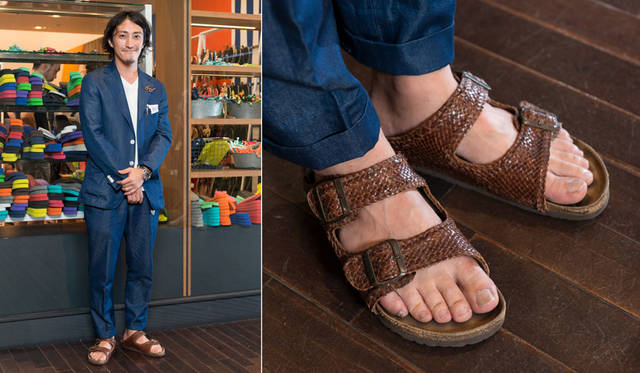 <strong>ISETAN MEN’S｜イセタンメンズ</strong><br />「World Sandal Market」スナップ　和田裕史さん（イセタンメンズスタッフ）　「これは10年ほど前に買ったビルケンシュトックです。今は展開していないレザーの編み込み（ウーブン）素材のものをデッドストックで見つけて購入しました。履き心地が良いので夏になると登場します」