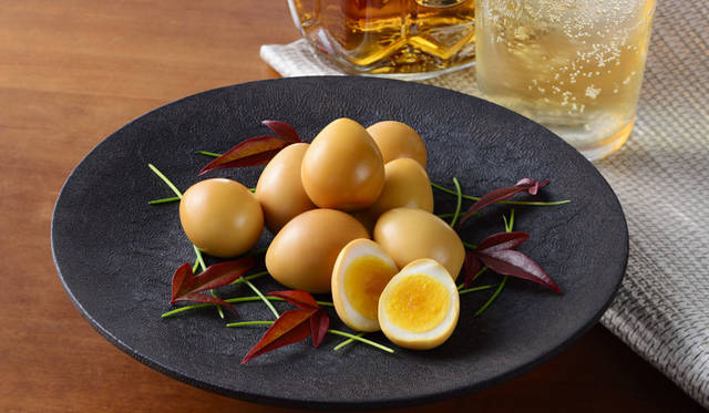 <strong>Panasonic｜パナソニック</strong><br />「スモーク＆ロースター」　燻製メニュー例